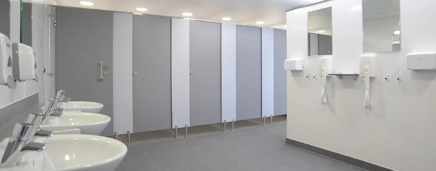 Jak zaprojektować toaletę publiczną?